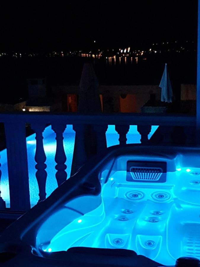 La Familia, Zadar, Vinjerac Villa ภายนอก รูปภาพ